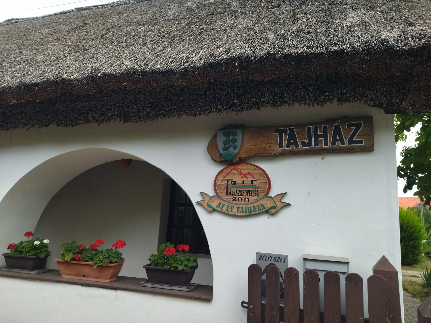  Balatonkenese Tájház - Csisztafürdő Berek Látogatóközpont  episode artwork