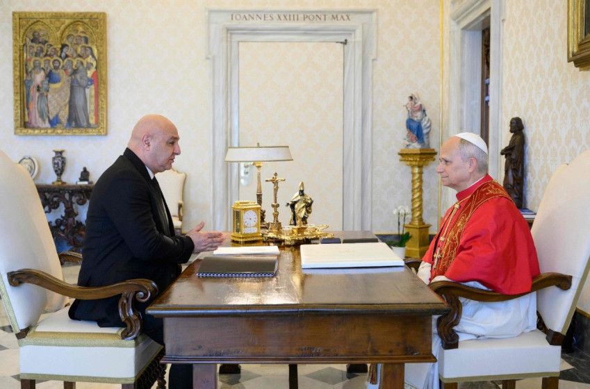 Az igazságos és tartós béke keresése – XIV. Leó fogadta a libanoni elnököt