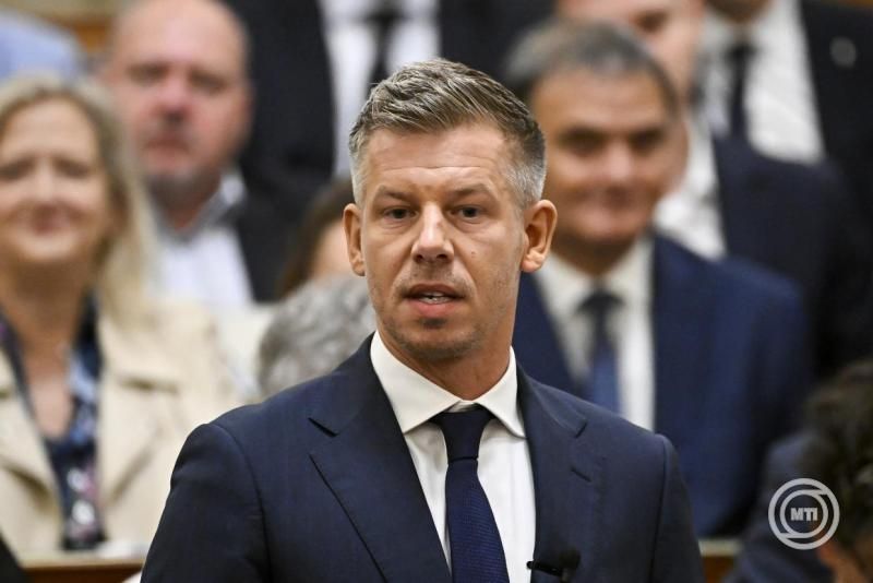 Körülbelül negyven napirendi pont lesz a szerdai kormányülésen.