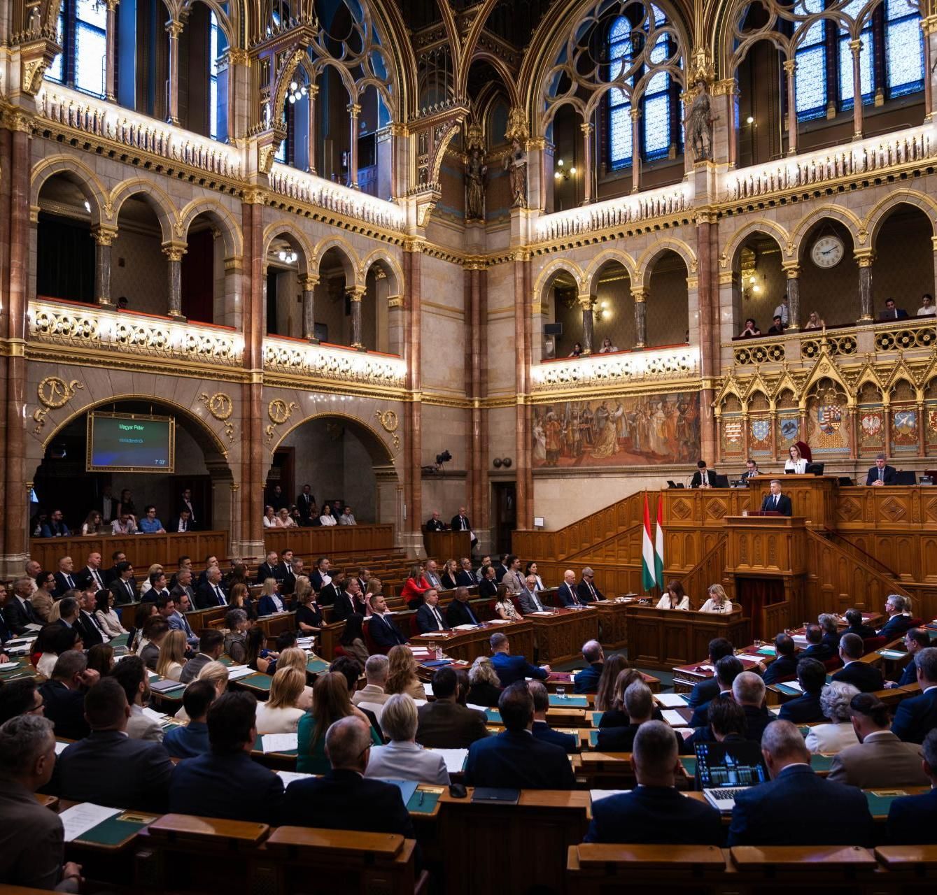 Közzétették a kormány gyermekvédelmi jelentését