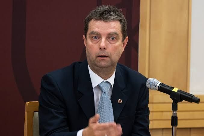 Soron kívül beidézi Fürcht Pált a végrehajtói visszaéléseket vizsgáló bizottság